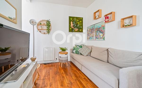 Appartement à vendre    2 pièces • 32,45 m2 Paris 11