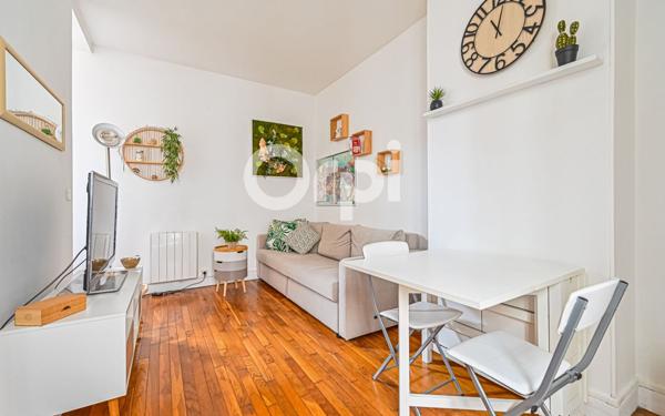 Appartement à vendre    2 pièces • 32,45 m2 Paris 11