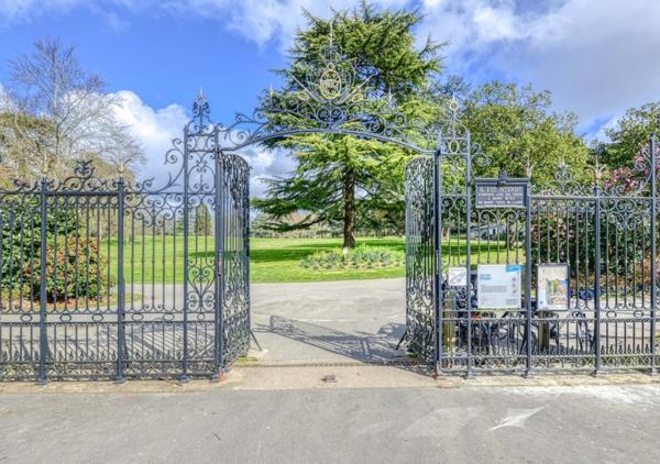 Studio lumineux de 21.70 m² avec vue sur le parc de Procé