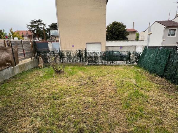 15 Place Claudius Bery, 69320 Feyzin