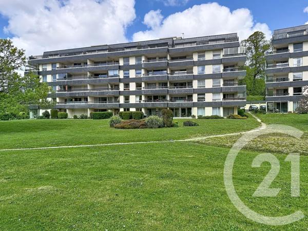 Appartement F4 à vendre  5 pièces - 116,27 m 2   LANNION  - 22