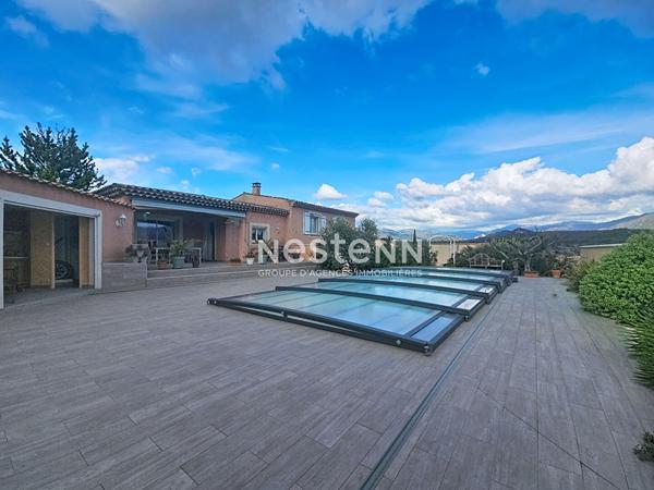 A vendre : Elégante maison de 6 pièces avec jardin proche Sisteron.