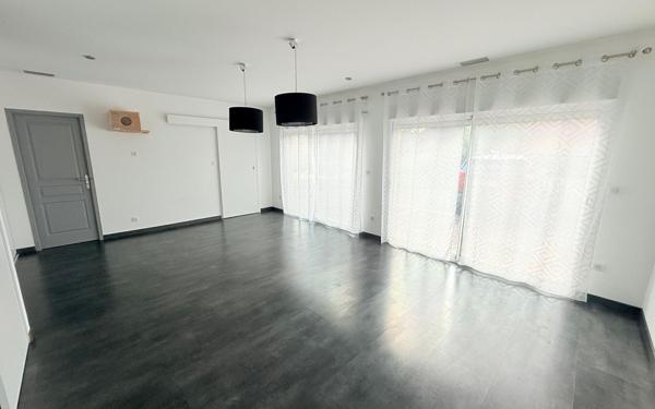 Maison à vendre    5 pièces •  Le Fauga