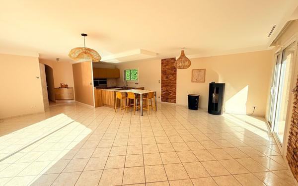 Maison à vendre    5 pièces •  Le Fauga