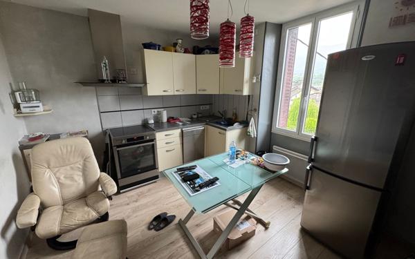 Maison à vendre    6 pièces •  Saint-Jean-en-Royans