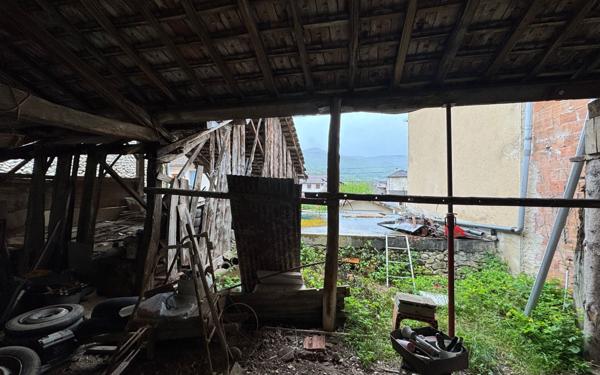 Maison à vendre    6 pièces •  Saint-Jean-en-Royans