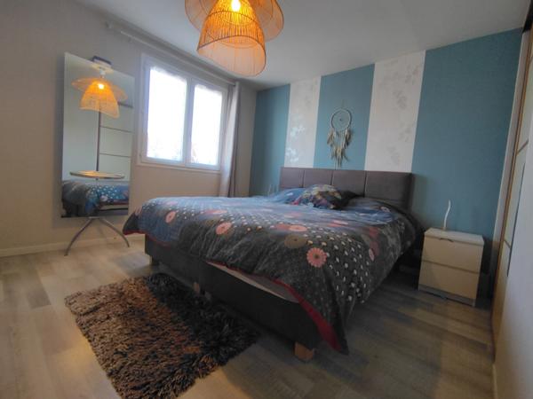 MAISON 4 CHAMBRES / SOUS-SOL/ IDEALEMENT SITUEE SECTEUR OUEST /PONT DU CHÂTEAU (63)