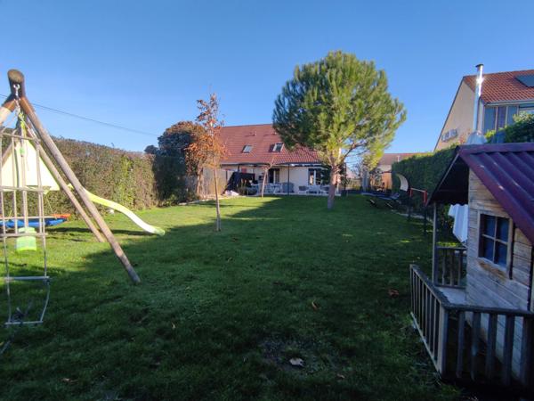 MAISON 4 CHAMBRES / SOUS-SOL/ IDEALEMENT SITUEE SECTEUR OUEST /PONT DU CHÂTEAU (63)