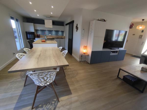 MAISON 4 CHAMBRES / SOUS-SOL/ IDEALEMENT SITUEE SECTEUR OUEST /PONT DU CHÂTEAU (63)