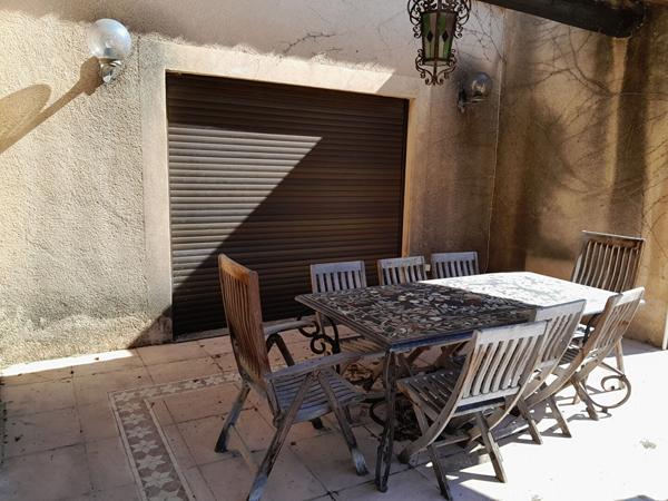 CAUMONT SUR DURANCE - ENTRE CAVAILLON ET AVIGNON - MAISON DE 156 M² HAB - TERRAIN DE 1500 M² - PISCINE