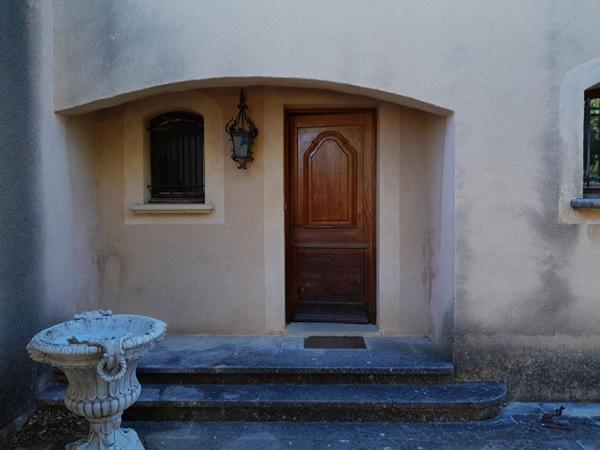 CAUMONT SUR DURANCE - ENTRE CAVAILLON ET AVIGNON - MAISON DE 156 M² HAB - TERRAIN DE 1500 M² - PISCINE