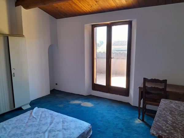 CAUMONT SUR DURANCE - ENTRE CAVAILLON ET AVIGNON - MAISON DE 156 M² HAB - TERRAIN DE 1500 M² - PISCINE