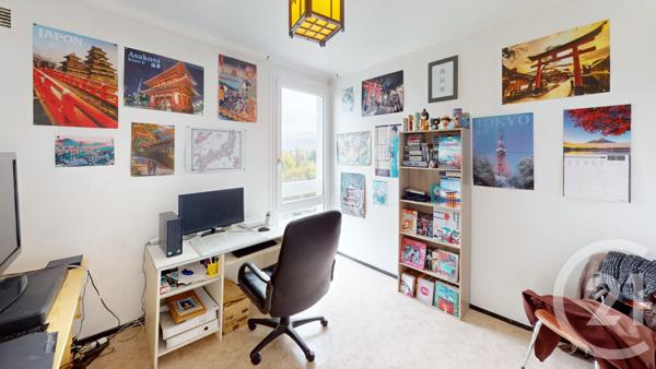 Appartement F4 à vendre  4 pièces - 64 m2 ST QUENTIN - 02