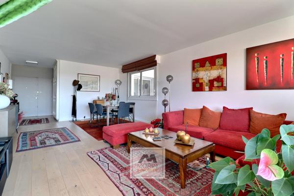 BORDEAUX quartier Croix Blanche, à vendre appartement avec 2 chambres, 2 balcons
