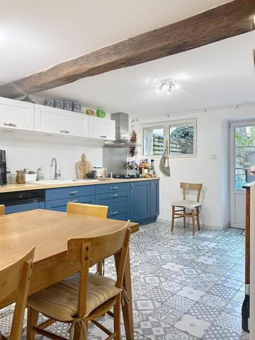 Maison de charme XVIIIe, cœur de ville