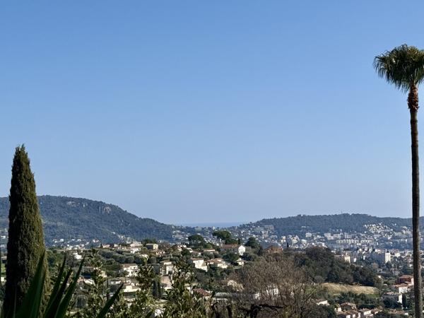 Nice (06100) GAIRAUT / TERRAIN VUE MER PANORAMIQUE / 2440m²