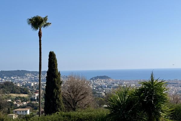 Nice (06100) GAIRAUT / TERRAIN VUE MER PANORAMIQUE / 2440m²