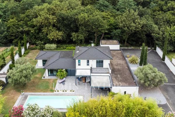 HAUT BOULIAC - VILLA CONTEMPORAINE - JOHN TAYLOR