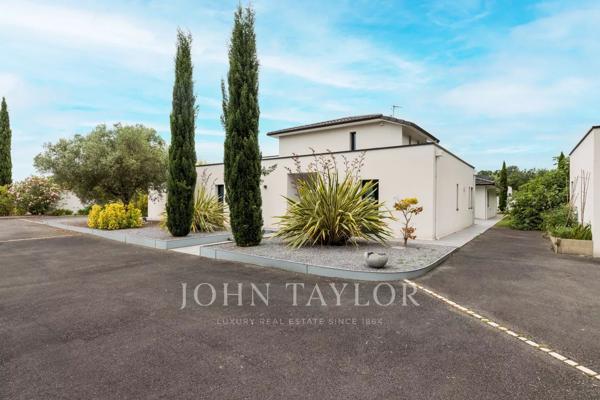 HAUT BOULIAC - VILLA CONTEMPORAINE - JOHN TAYLOR