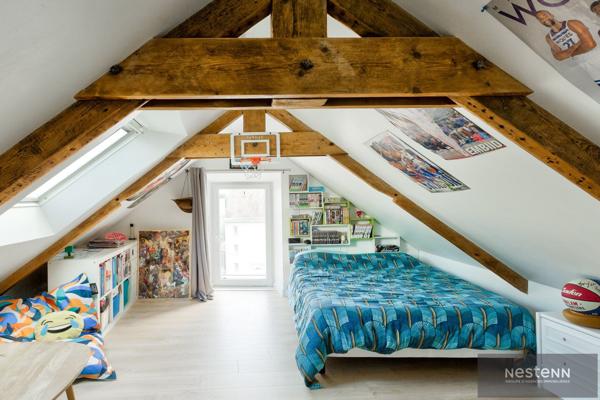 À VENDRE, maison en plein bourd d'yffiniac avec garage et jardin , 4 chambres possibilité 5!