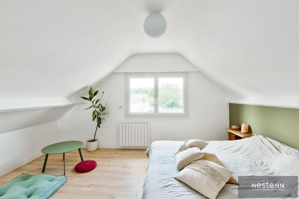 À VENDRE, maison en plein bourd d'yffiniac avec garage et jardin , 4 chambres possibilité 5!