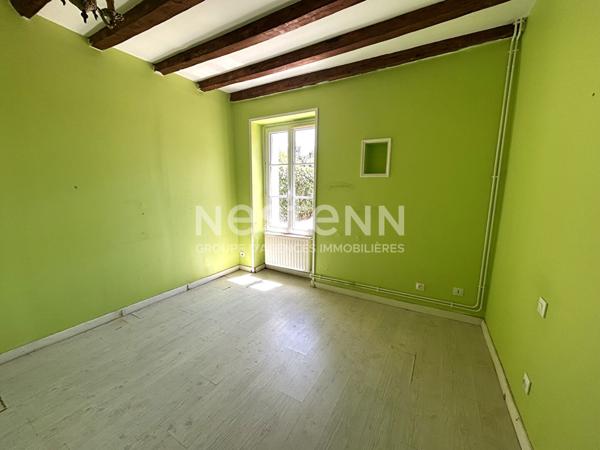 LONGERE EN PIERRES DE 128M² SUR JARDIN CLOS DE 1900M² À VENDRE SECTEUR CALME GIEVRES (LOIR ET CHER 41)