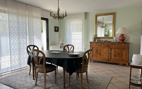 Maison à vendre    6 pièces • 152 m2 Séné