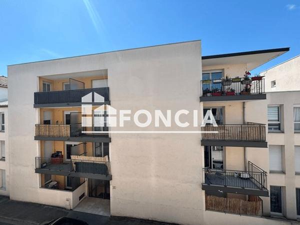 Location Appartement 2 pièces 42.54 m² - 401 RUE DE BELLEVILLE Villefranche Sur Saone 69400