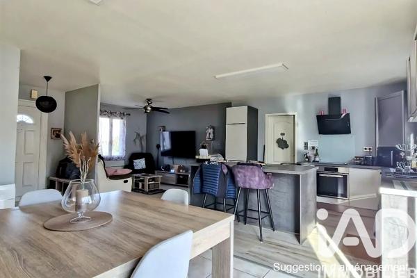 Maison à vendre 5 pièces 111 m² Saint-Médard-d'Aunis