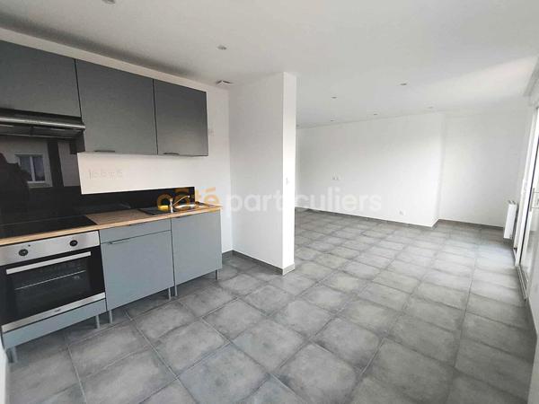 Location
                Appartement66,39 m² - 3 Pièces -
                    MEZIDON VALLEE D AUGE (14270)
