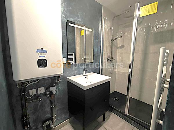 Location
                Appartement66,39 m² - 3 Pièces -
                    MEZIDON VALLEE D AUGE (14270)