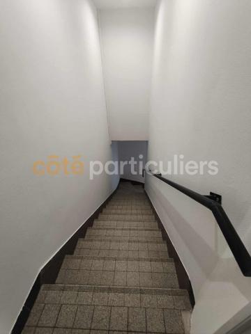 Location
                Appartement66,39 m² - 3 Pièces -
                    MEZIDON VALLEE D AUGE (14270)