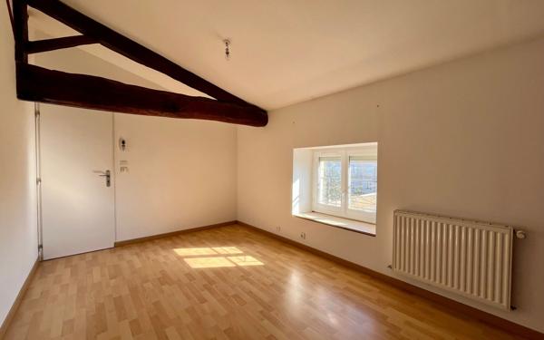 Maison à vendre    6 pièces •  Fressines