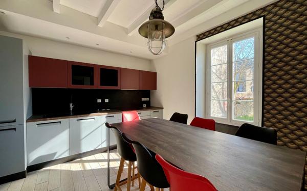 Maison à vendre    6 pièces •  Fressines