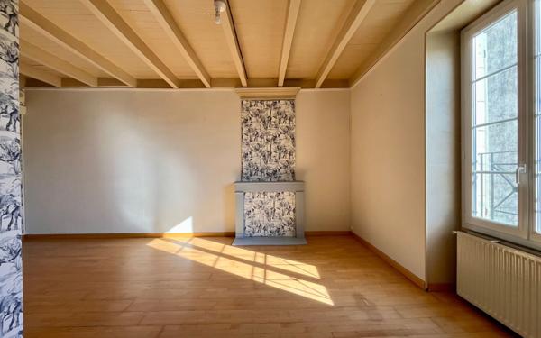 Maison à vendre    6 pièces •  Fressines