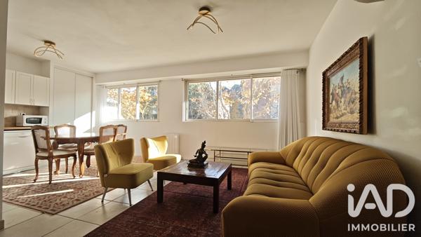 Appartement à vendre 3 pièces 65,13 m² Carnoux-en-Provence