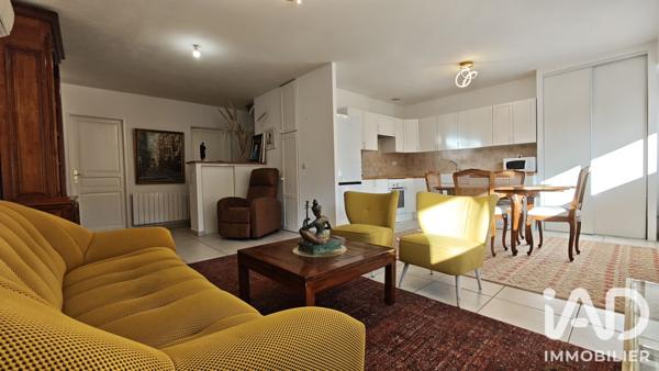 Appartement à vendre 3 pièces 65,13 m² Carnoux-en-Provence