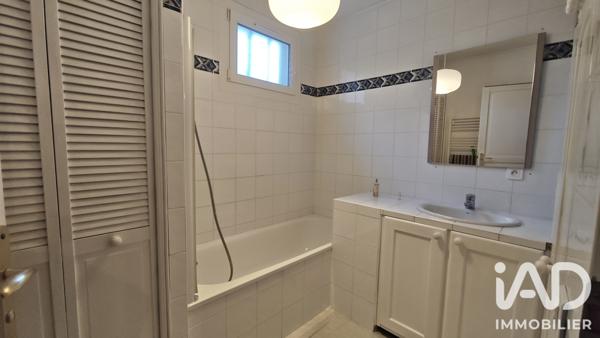Appartement à vendre 3 pièces 65,13 m² Carnoux-en-Provence
