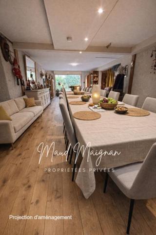 Propriété familiale, très beaux volumes, piscine et atelier, cadre calme et sans vis-à-vis