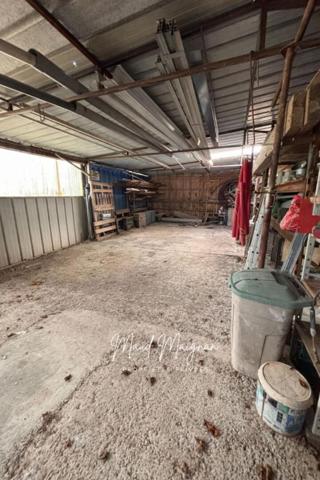 Propriété familiale, très beaux volumes, piscine et atelier, cadre calme et sans vis-à-vis