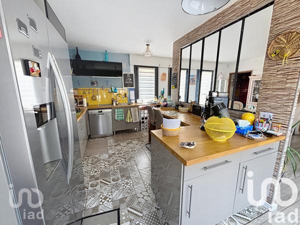 Maison à vendre 6 pièces 170 m² Mesnil-Saint-Loup