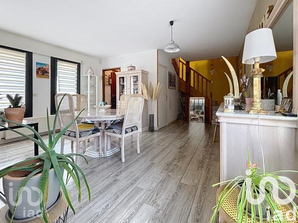 Maison à vendre 6 pièces 170 m² Mesnil-Saint-Loup