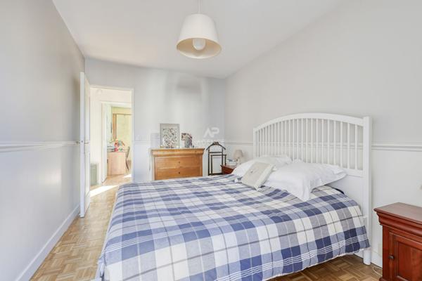 Appartement 5 pièces, 3 chambres, Nanterre limite Rueil €430 000 ** - Référence 15183