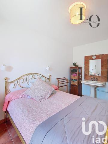 Maison à vendre 6 pièces 130 m² Simiane-Collongue