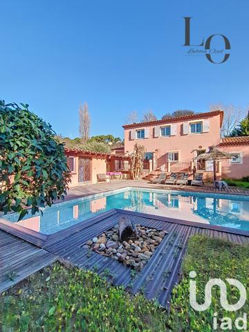 Maison à vendre 6 pièces 130 m² Simiane-Collongue