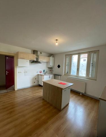 Appartement à COIN-LES-CUVRY, 57420 - 6 pièces 148m²