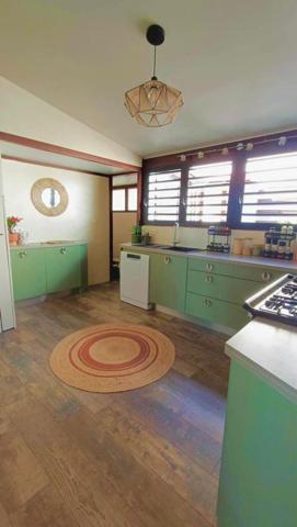 Maison 6 pièce(s) 5 chambre(s) 178 m²