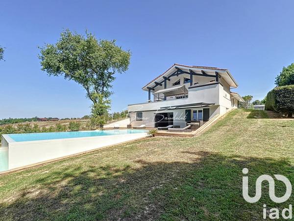 Maison à vendre 5 pièces 175 m² Créon