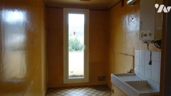 Appartement 3 pièces à rénover – Résidence Les Féreols