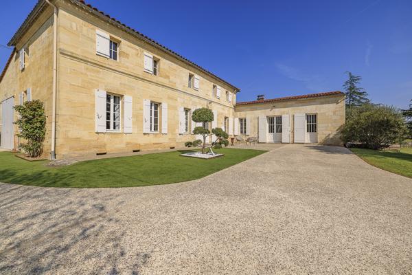 Maison 8 pièces - 270 m² Bien prestige